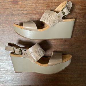 Clarks Artisan heeled wedges